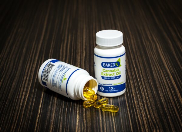 Baked Edibles – CBD Extract In MCT Oil Capsules 10mg or 20mg | Naked Cannabis Canada