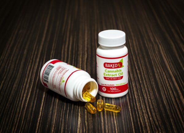 Baked Edibles – THC Extract Capsules 100mg | Naked Cannabis Canada