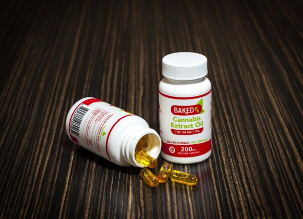 Baked Edibles – THC Extract Capsules 200mg | Naked Cannabis Canada