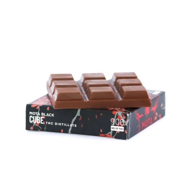 MOTA Edibles – Black Chocolate Cherry Cube – 900mg THC | Naked Cannabis Canada