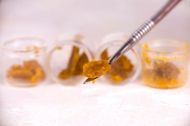 Cannabis shatter online in Canada | Naked Cannabis Canada